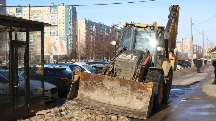 Сброс уличного снега в городские реки отравляет рыбу и людей - эксперт