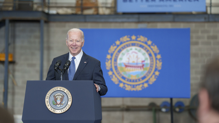 Байден по-чёрному пошутил в колледже. Получилось двояко