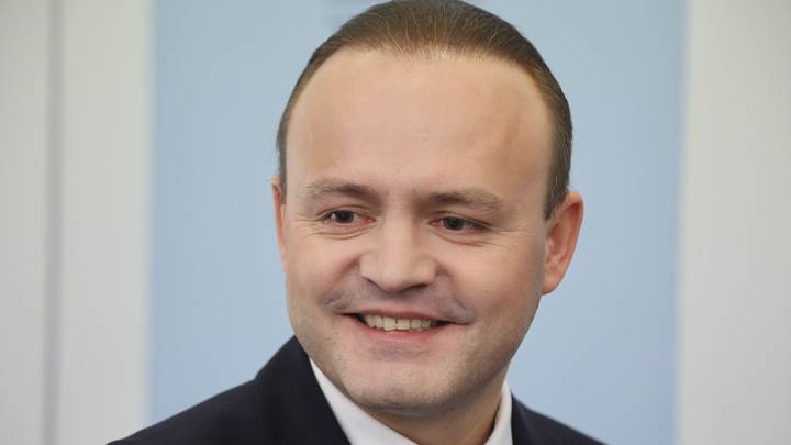 Кандидат в президенты оскорбил каждого солдата: Новая попытка сдаться Украине?