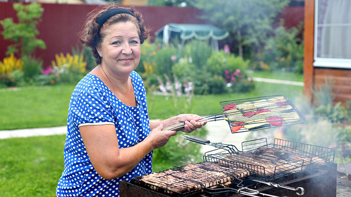 С первого по одиннадцатое. Кто обрадовался, а кто огорчился внезапным каникулам в начале мая