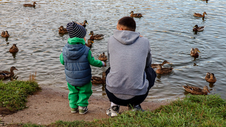 День отца 21 октября в Беларуси: как поздравить папу, душевные поздравления для отца