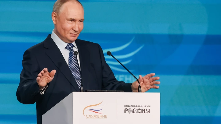 Изменение маршрута Путина: По пути на Аляску президент России сделает остановку