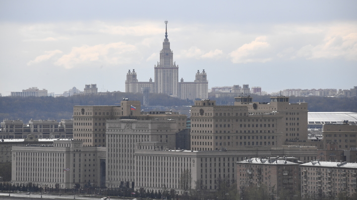 В МГУ прокомментировали конфликт с отцом Алисы Тепляковой. Мужчина чуть не сорвал экзамен?