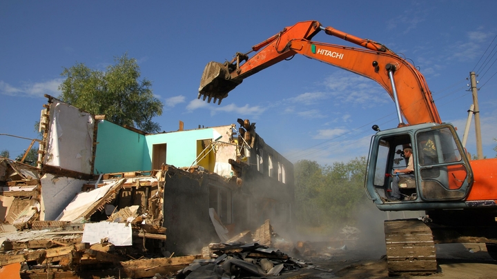 В Новосибирске ещё семь домов попали под снос как аварийные