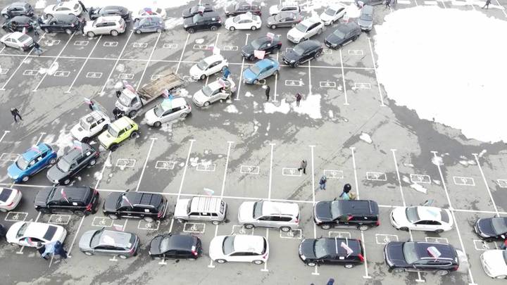 В Самаре и Тольятти прошли патриотические автопробеги Z – Своих не бросаем
