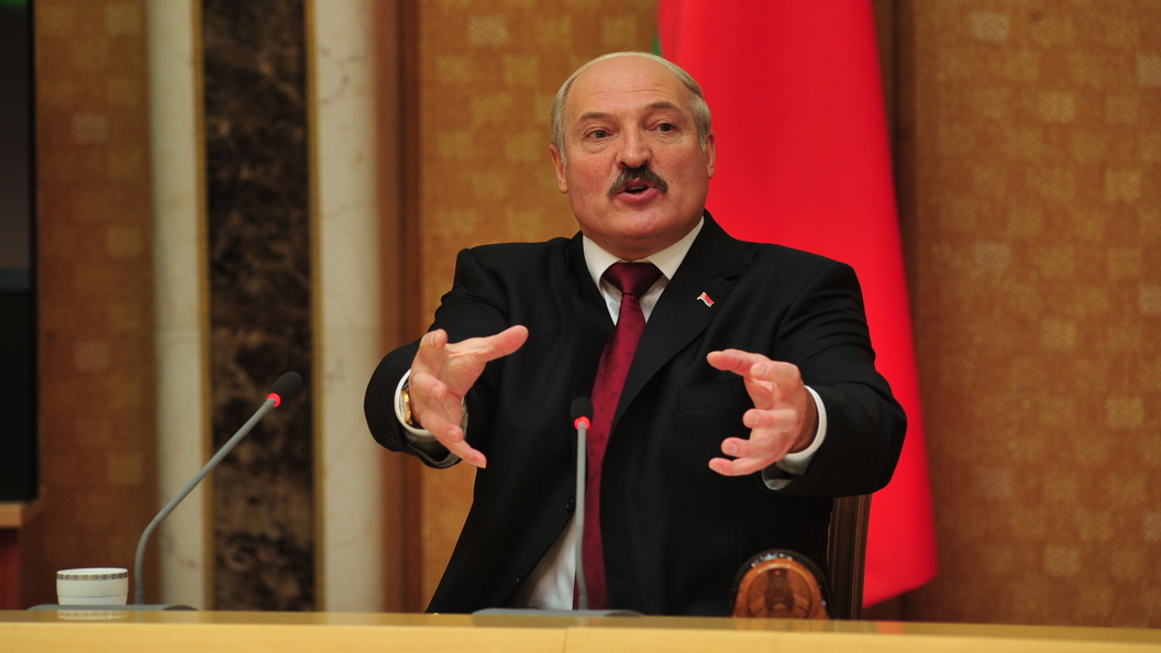Кому-то помочь, кого-то наклонить: Лукашенко назвал меры борьбы с тунеядцами Кому-то помочь, кого-то наклонить: Лукашенко назвал меры борьбы с тунеядцами