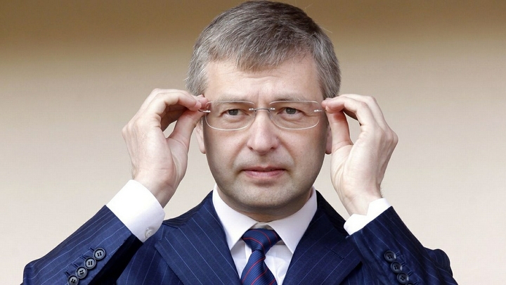 Миллиардер Рыболовлев обвинен в Монако во вмешательстве в личную жизнь