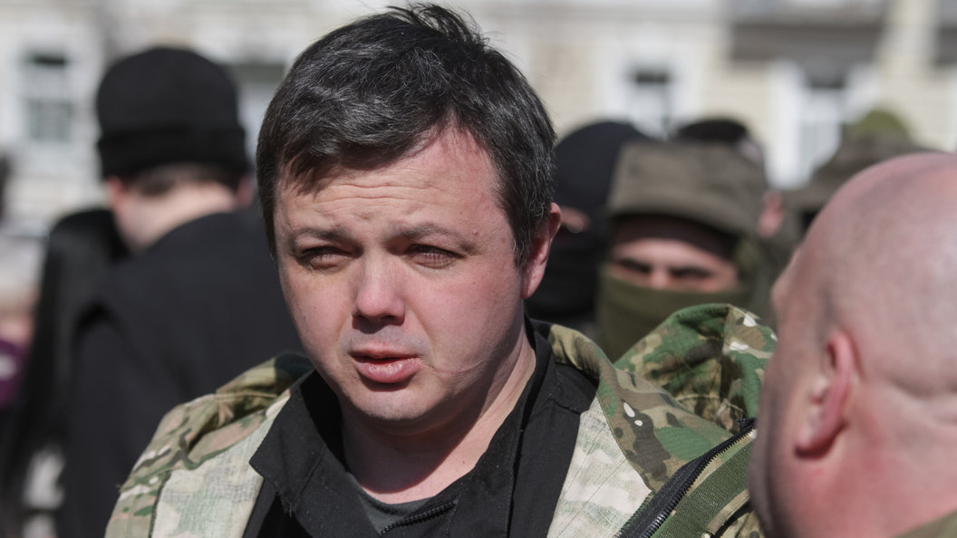 Антон семенченко it фото Семенченко: Каратели с опытом свергнут Порошенко до Нового года