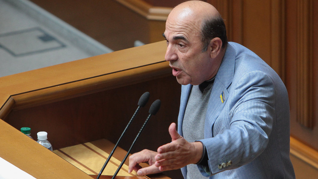 Депутат Рады Рабинович предложил Саакашвили отведать галстука и успокоиться Депутат Рады Рабинович предложил Саакашвили отведать галстука и успокоиться