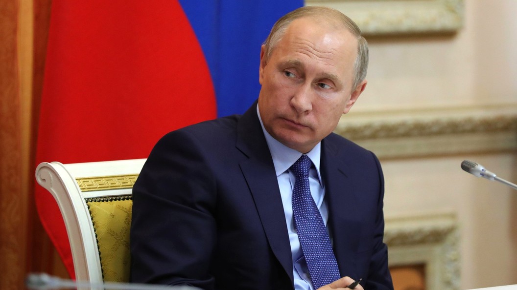 Путин: Модернизация и перевооружение армии и флота идут планомерно Путин: Модернизация и перевооружение армии и флота идут планомерно