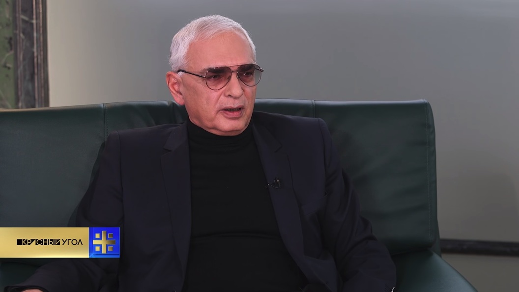 Карен Шахназаров: Саакашвили - герой сюрреалистического и безыдейного фильма Карен Шахназаров: Саакашвили - герой сюрреалистического и безыдейного фильма