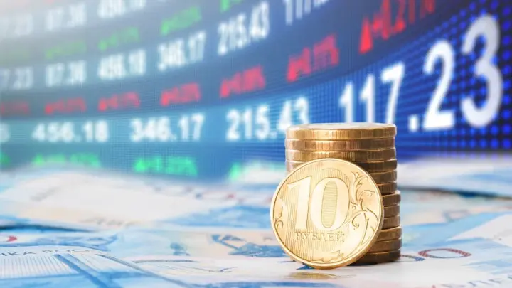 Не храните яйца в одной корзине: как защитить сбережения от курса рубля