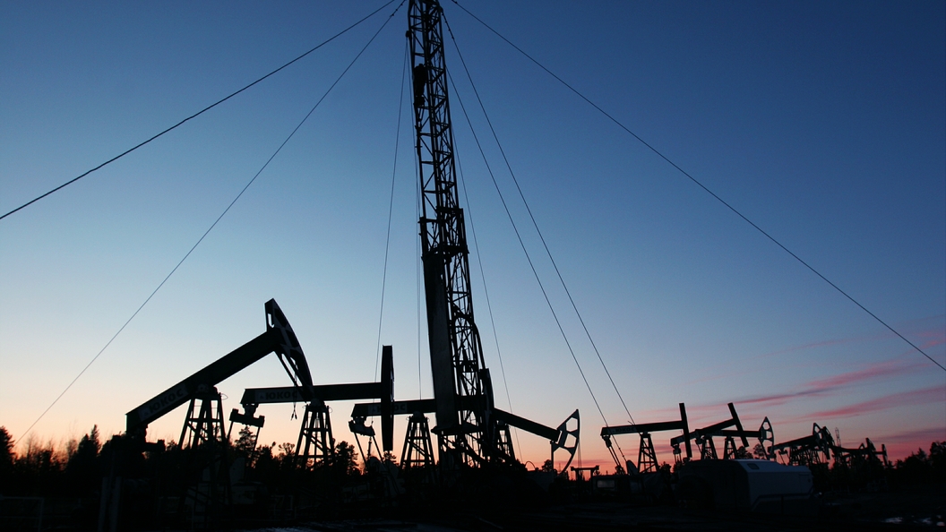 Японские корабли начали слежку за тайной перекачкой нефти для КНДР Японские корабли начали слежку за тайной перекачкой нефти для КНДР