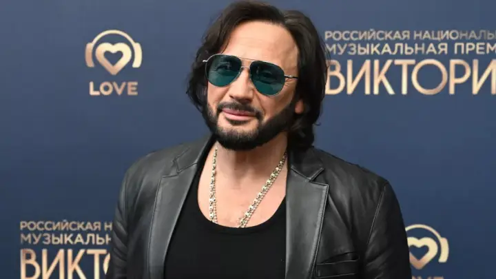 Стас Михайлов — о любви и «чек‑листе» для мужа: артист призвал девушек не ставить доход во главу угла