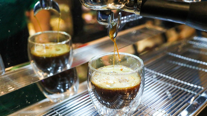 И кофе, и какава: наказана владелица кофейни в Люберцах, выгнавшая ветерана