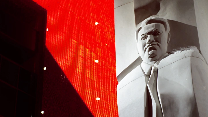 Ельцин Центр сдал назад: Скандальную постановку отменили за сутки