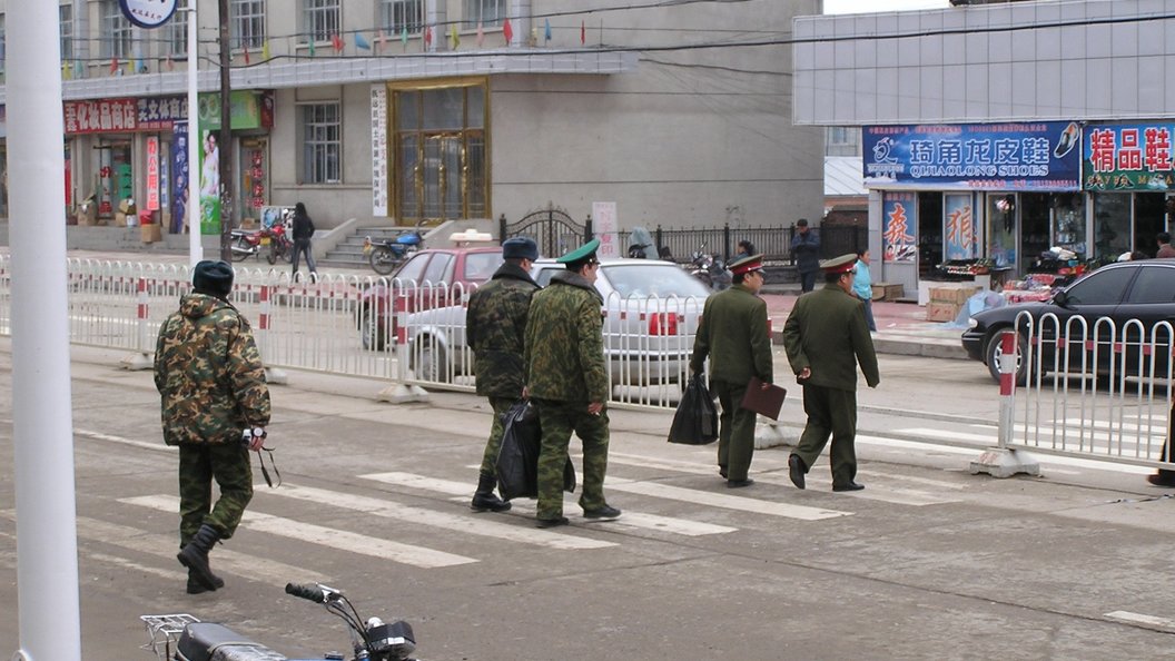 Китай призывает мир объединиться против Запада и защитить Россию