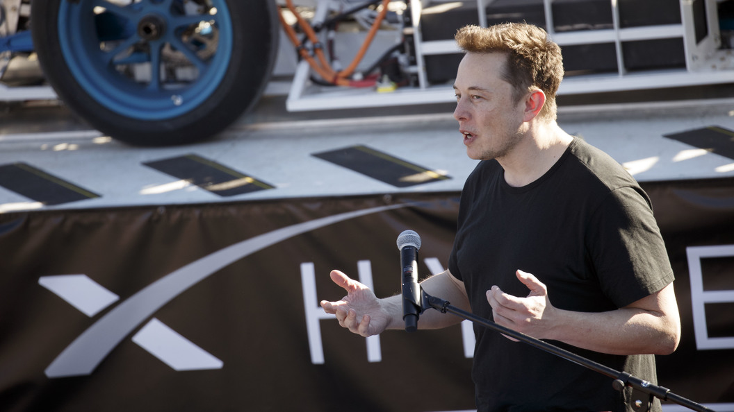 Инвесторы не оценили юмор Илона Маска: Компания Tesla на пути к обесцениванию Инвесторы не оценили юмор Илона Маска: Компания Tesla на пути к обесцениванию