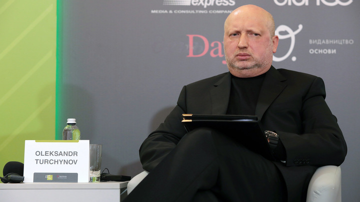 Забыл принять таблетки: Турчинов пригрозил утопить русскую армию в крови