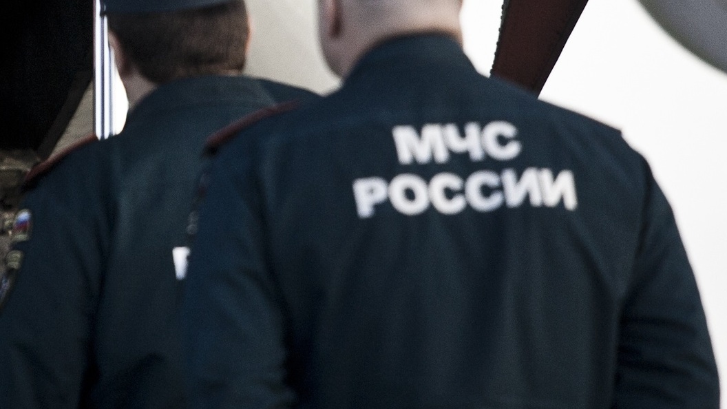 Очевидцы сообщили о взрыве и обрушении перекрытий в доме на юго-западе Петербурга Очевидцы сообщили о взрыве и обрушении перекрытий в доме на юго-западе Петербурга