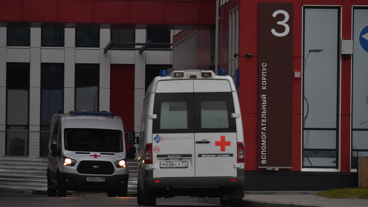 Названа причина высокого уровня смертности от COVID в богатых странах