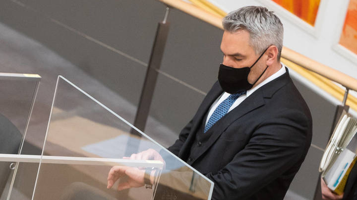 Канцлер Австрии о переговорах в Москве: Ответ Путина остался загадкой