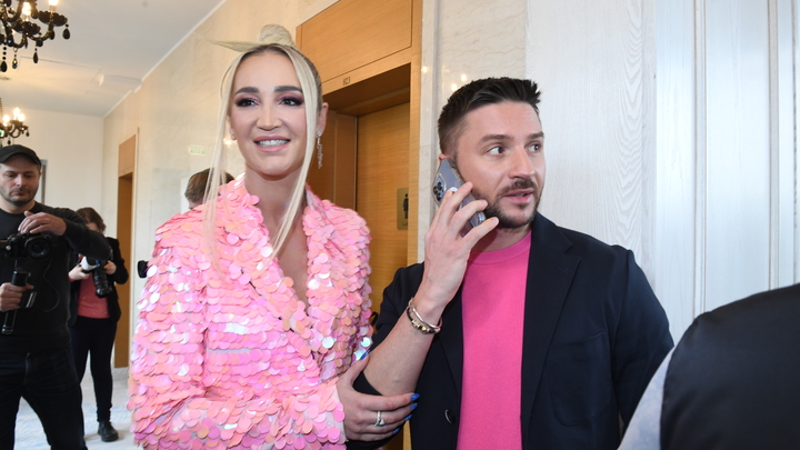 Топ-5 артистов, которые потерпели убытки в январе 2023