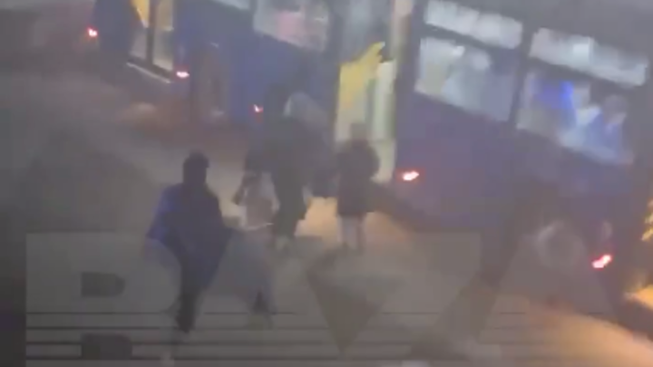 Беременной стало плохо: из-за драки пассажира из Челябинска посадили самолёт