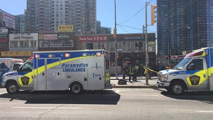 В Торонто неизвестный расстрелял девять человек, включая ребенка