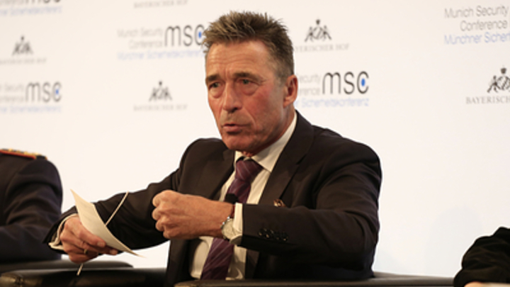 Экс-генсек НАТО призвал оппозицию противостоять властям в Минске - это «путь вперед»