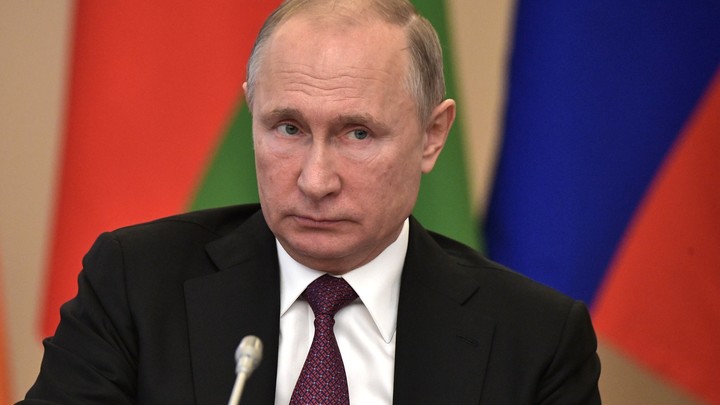 Руководствуясь принципами гуманности: Путин помиловал пять человек