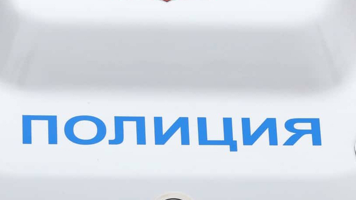 Переходившую пути девушку сбила электричка в Подмосковье