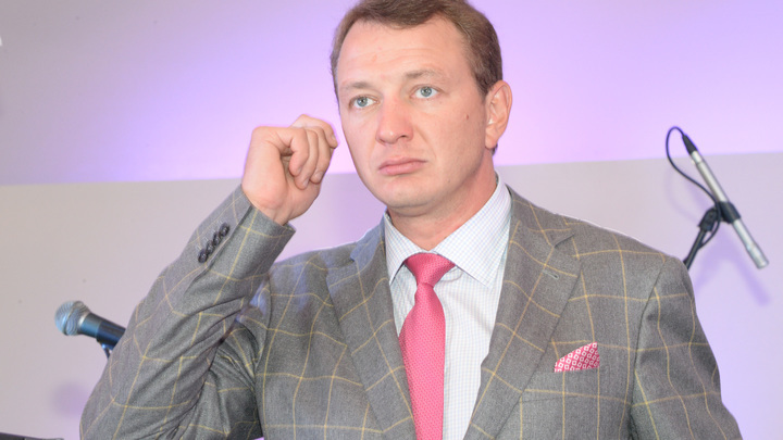 У Башарова пока ещё есть работа. Но это только пока: Актёра уволили из спектакля после избиения жены
