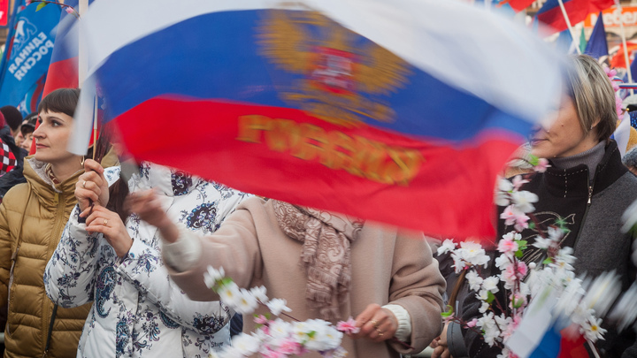 Ловлю учеников, ругающихся на русском: Мат, кокошники и любовь к России проникли во все сферы жизни Запада