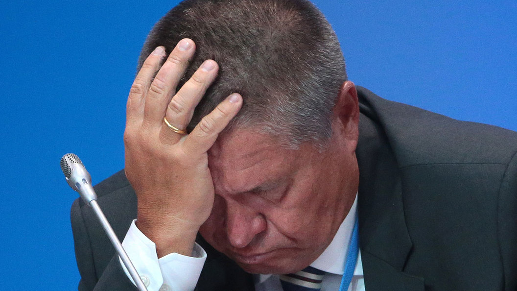 Дугин: Задержание Улюкаева - первая ласточка эффекта Трампа в России Дугин: Задержание Улюкаева - первая ласточка эффекта Трампа в России