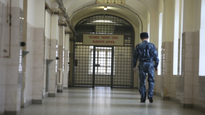 В Красноярске старший преподаватель СибГУ получил 10 лет колонии за взятки от студентов