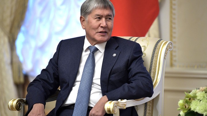 Атамбаев хотел принести в жертву детей: Эксперт о коварстве плана экс-президента Киргизии