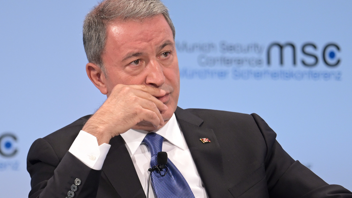 России надо отойти в сторону: Турция назвала условия для решения ситуации в Идлибе