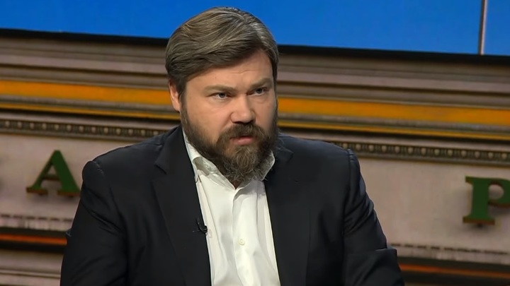 А у нас тут цирк. У кого на самом деле выкупают Сбербанк и какова роль олигархов, объяснил Малофеев