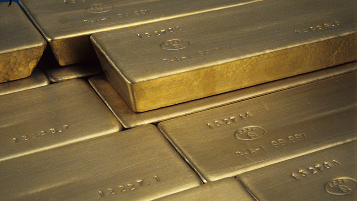 Спешат спрятать золото? Из Москвы в Лондон улетела тонна драгоценного металла