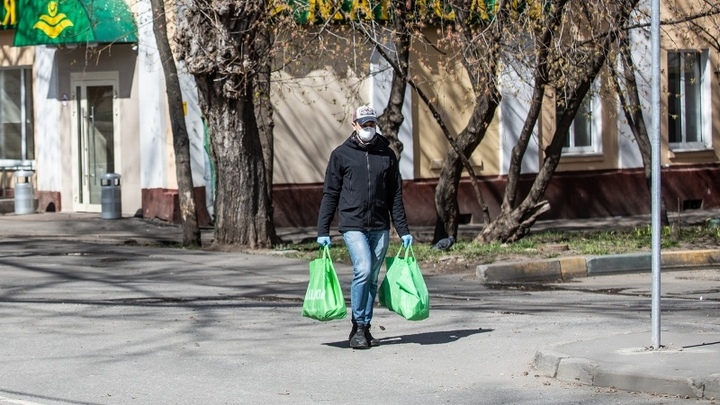 В Курганской области остановят продажу алкоголя и откроют магазины одежды
