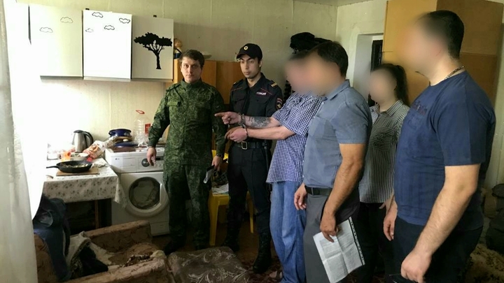 В Армавире мужчина 11 раз ударил ножом в лицо своей сожительницы