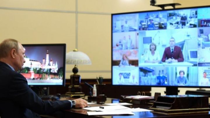 Владимир Путин наградит челябинских врачей орденом Пирогова и медалью Луки Крымского