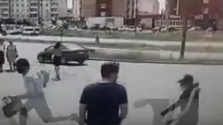 В Челябинске задержали похитивших три миллиона рублей