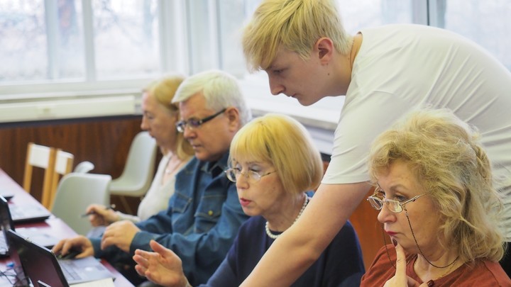 В Челябинске треть компаний не готовы брать пенсионеров на работу