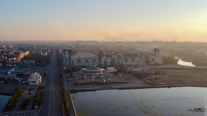 Чиновники успокоили челябинцев: Дым над городом – не наш