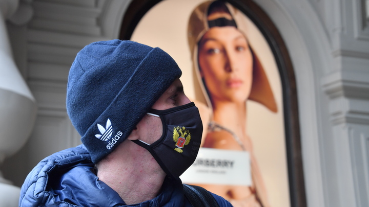 В Новосибирске за отказ носить защитные маски оштрафовали почти 150 человек