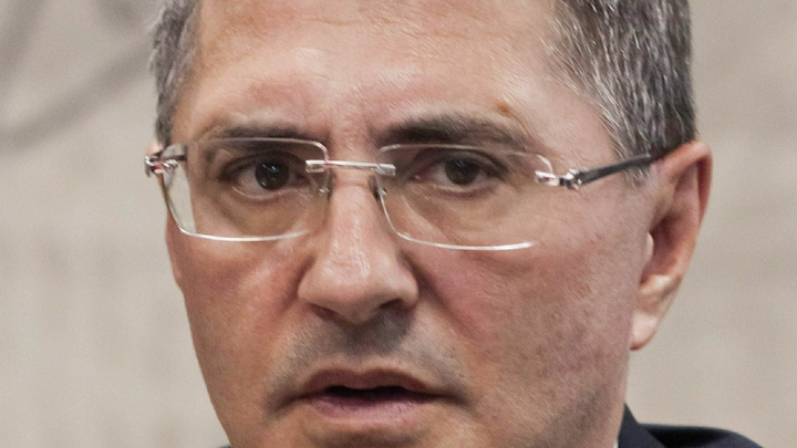 Если бы маски могли уберечь...: Доктор Мясников указал на неопровержимые факты о COVID-19