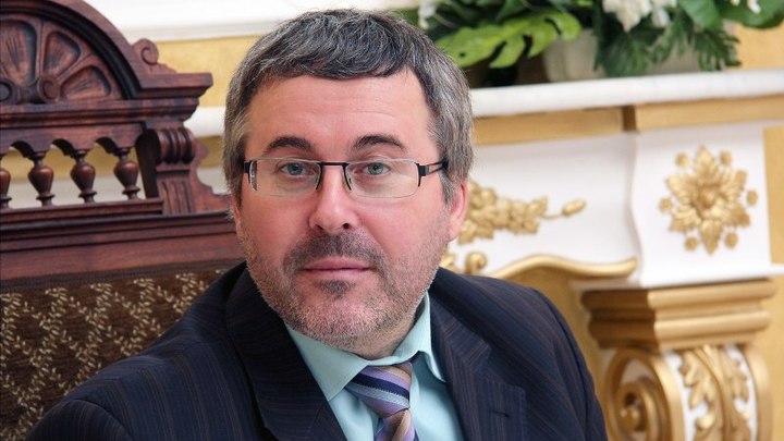 Известный курганский журналист попал в больницу