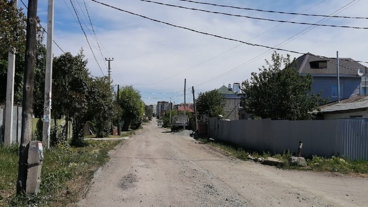 В Челябинске у матери с двумя детьми забирают дом